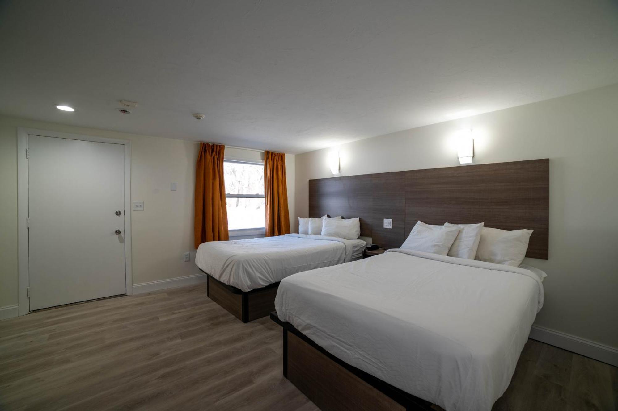 Viking Shores Motor Motel